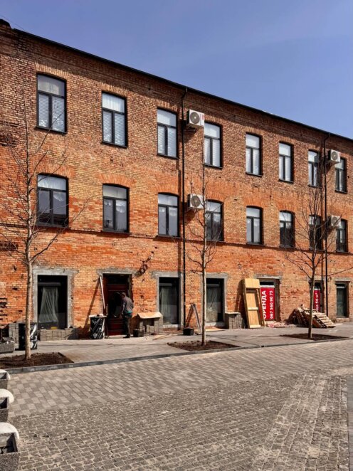 У центрі Дніпра колишню «Володарку» перетворюють на сучасний простір