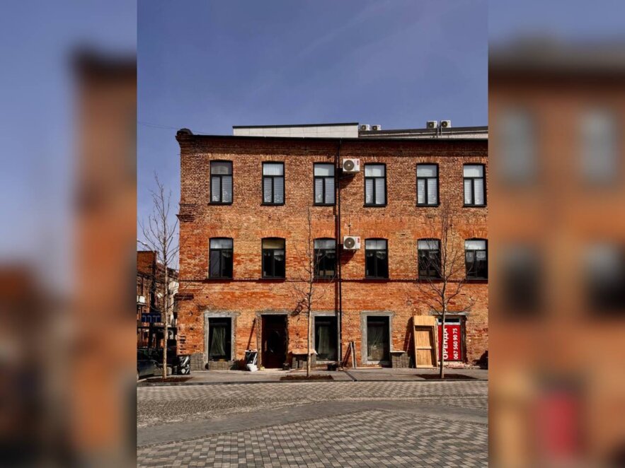 У центрі Дніпра колишню «Володарку» перетворюють на сучасний простір