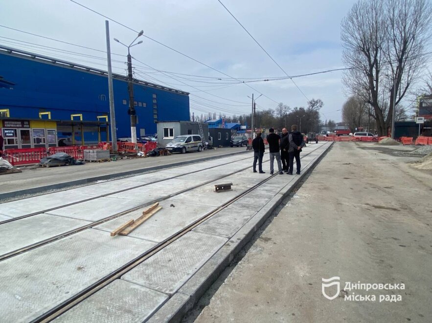 ОФІЦІЙНО                У Дніпрі оновлюють ключове трамвайне перехрестя: що вже зроблено