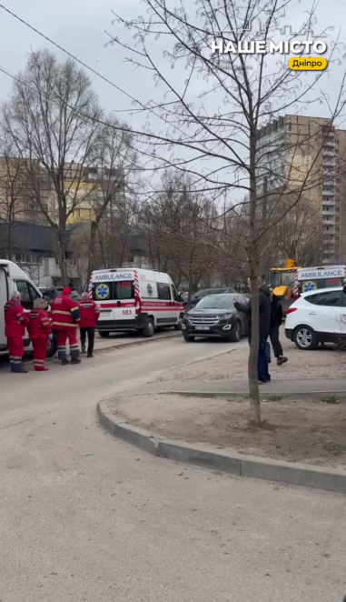 ЕКСКЛЮЗИВ
                                Що відбувається на місці ворожої атаки по Дніпру