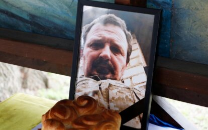 У Нікополі провели в останню путь солдата