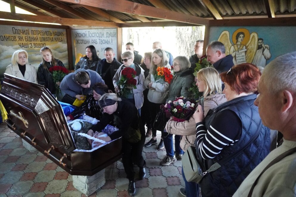 Завжди боровся за Україну та її майбутнє: у Нікополі провели в останню путь майора