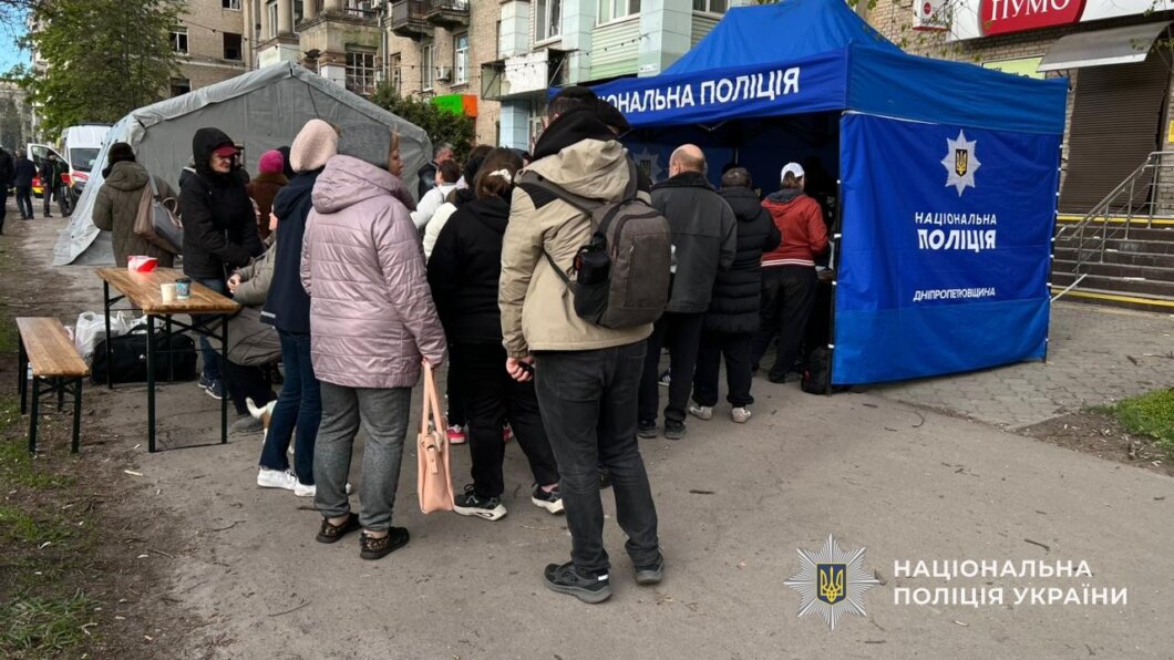 Двоє загиблих і 21 поранений: у поліції показали страшні наслідки атаки на Дніпро