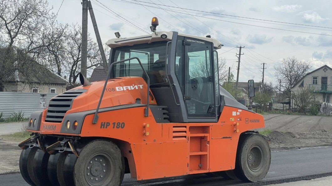 У Дніпропетровській області триває відновлення траси Мерефа – Лозова – Павлоград