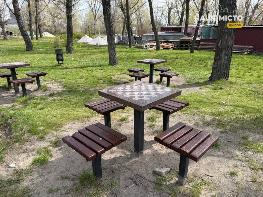 ЕКСКЛЮЗИВ
                                Тиха оаза на березі Дніпра: чим зачаровує парк Сагайдак