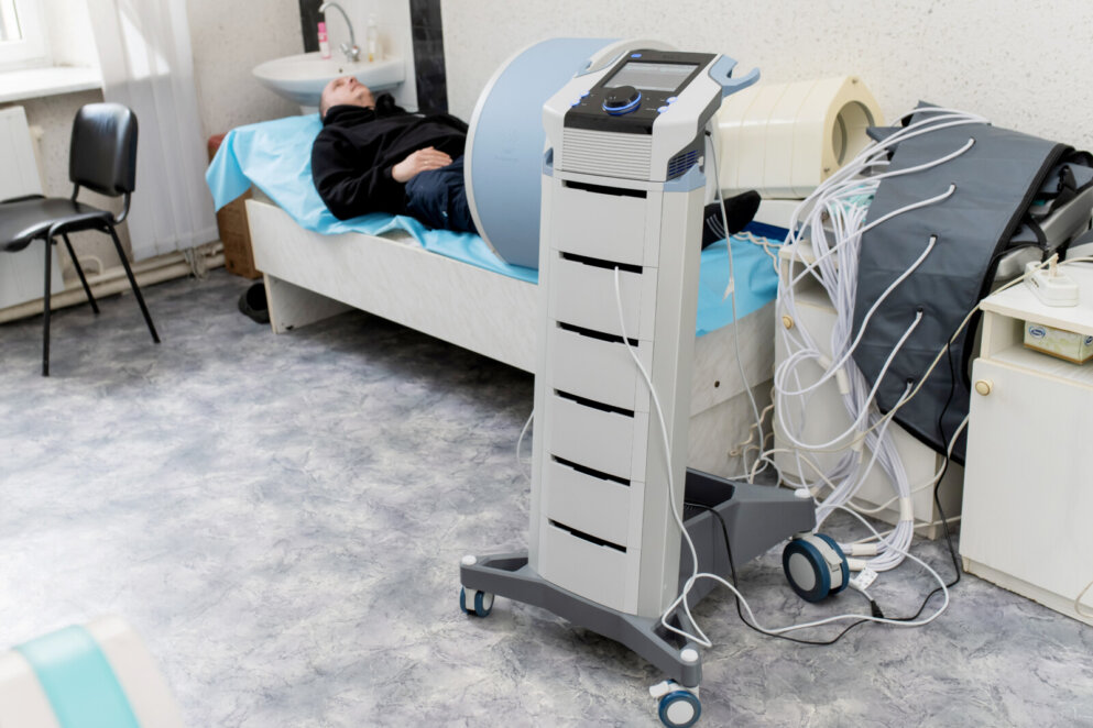 Інтерпайп Пінчука посилює лікарні регіону: ремонти, обладнання, реабілітація