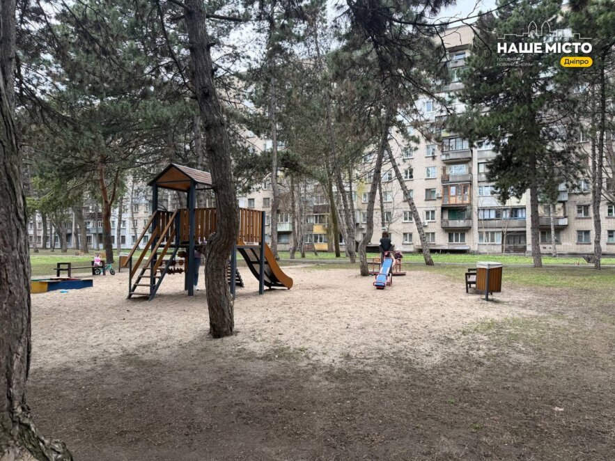 ЕКСКЛЮЗИВ
                                Зелена пауза серед міста: маршрут для весняної прогулянки парком Писаржевського у Дніпрі