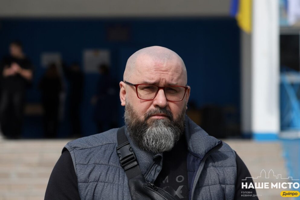 ЕКСКЛЮЗИВ
ОФІЦІЙНО                Йому було лише 18: у Дніпрі відкрили меморіальну дошку на честь загиблого Олега Бугріма