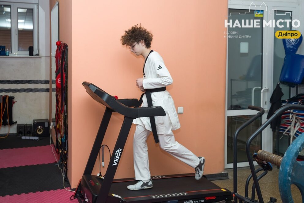 ЕКСКЛЮЗИВ
                                Дніпровський школяр Олександр Купріянов переміг у престижному турнірі з тхеквондо у Північній Македонії