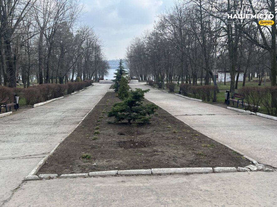 ЕКСКЛЮЗИВ
                                Придніпровськ: за що мешканці люблять свій житловий масив та які проблеми їх турбують