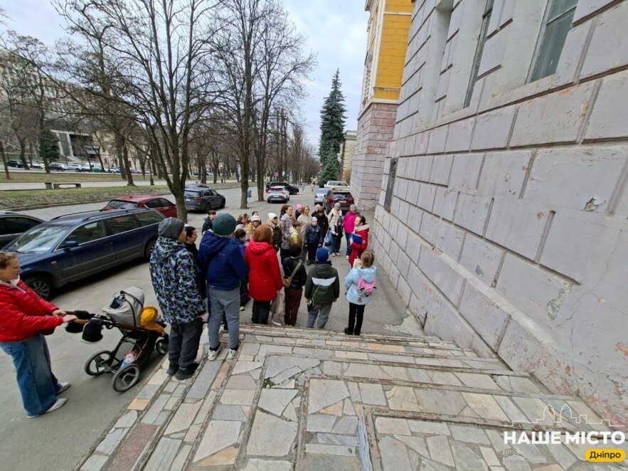ЕКСКЛЮЗИВ
                                Бюджетні подорожі заради онуків: у Дніпрі з’явився Клуб креативних бабусь