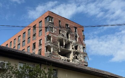 Понад 1000 розбитих вікон та три десятки пошкоджених будинків: наслідки нічного удару по Дніпру