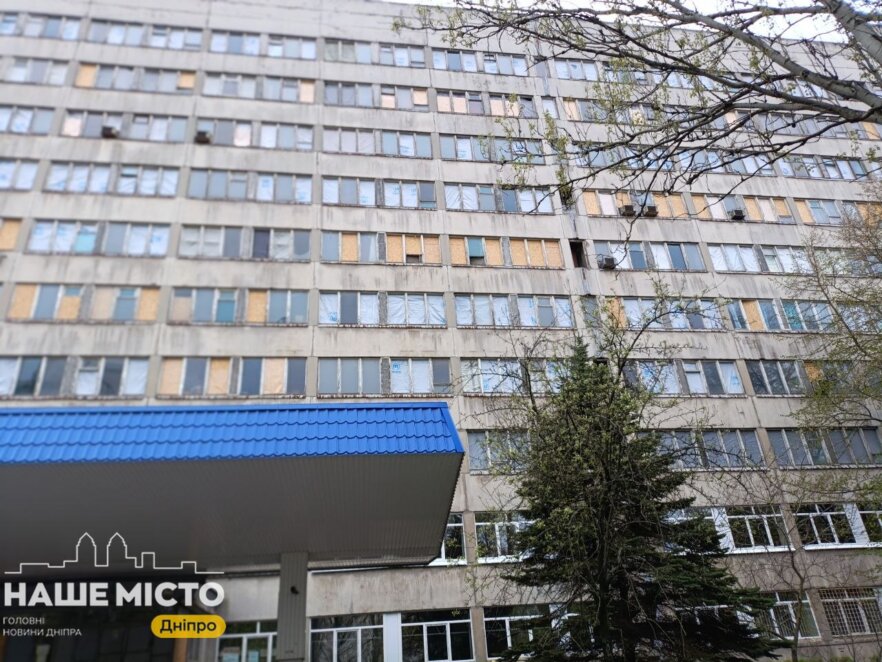 ЕКСКЛЮЗИВ
ОФІЦІЙНО                У Дніпрі завдяки підтримці донорів відновлюють постраждалий від ворожої атаки виш