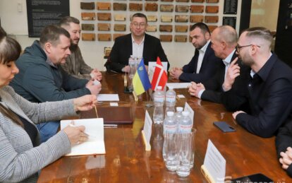 Філатов зустрівся з послом Данії — країни, що надає 3,25 % власного ВВП для допомоги Україні у проти...