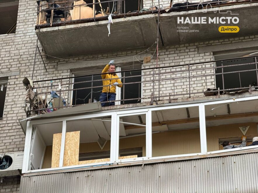 Мешканців пошкодженого будинку у Дніпрі пустили до квартир - Наше Місто