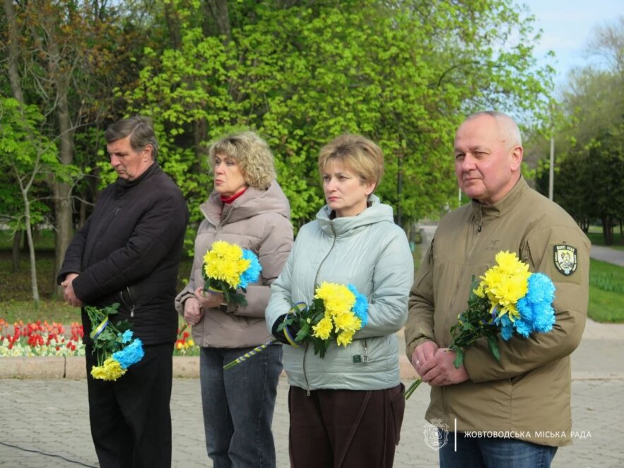 У Жовтих Водах провели в останню путь захисника України