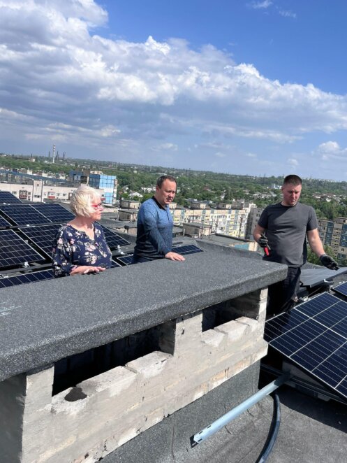 У Новокодацькому районі Дніпра сонячні панелі встановлять на 10 багатоповерхівках