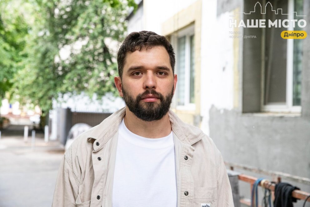 ЕКСКЛЮЗИВ
ОФІЦІЙНО                У Дніпрі безкоштовно для мешканців утеплюють фасад будинку на Акінфєєва, 1