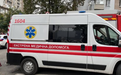 После удара по Кривому Рогу 9-месячного ребенка в тяжелом состоянии везут в Днепр
