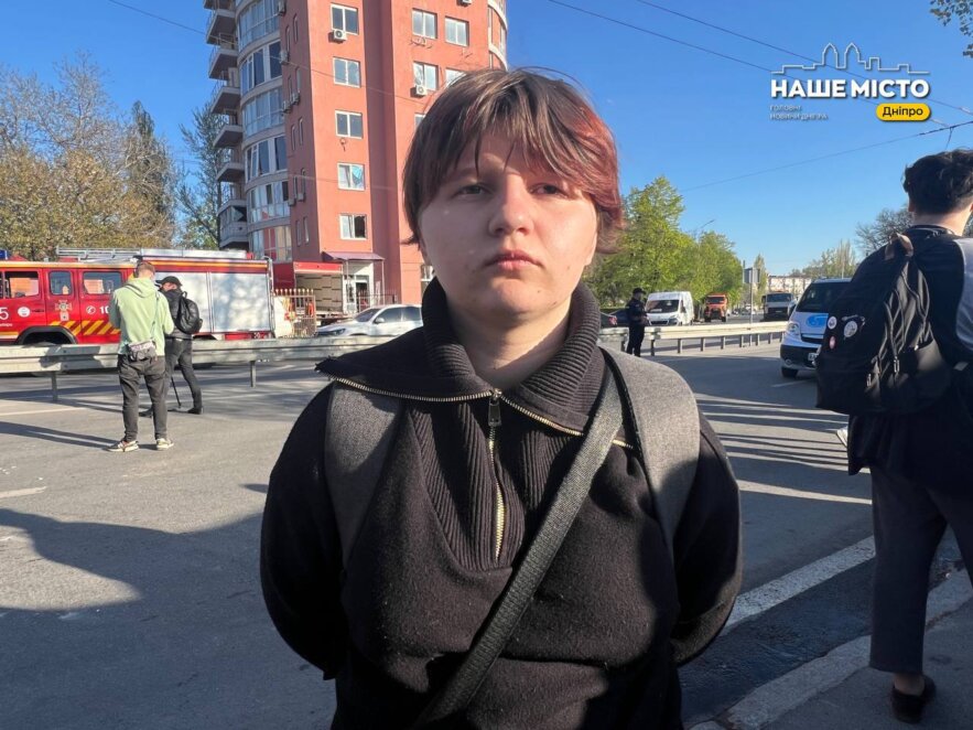 ЕКСКЛЮЗИВ
                                Якби я була там, не знаю, що б сталося, адже дах впав прямо на кімнату: мешканці Дніпра про ракетний удар по гуртожитку