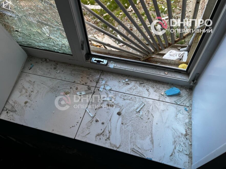 Ракетний удар по гуртожитку в Дніпрі: який вигляд має будівля через добу