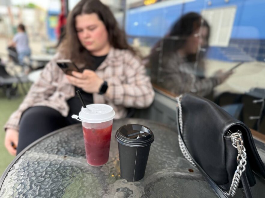 ЕКСКЛЮЗИВ
                                Літні майданчики повертаються: як заклади Дніпра готуються до теплого сезону