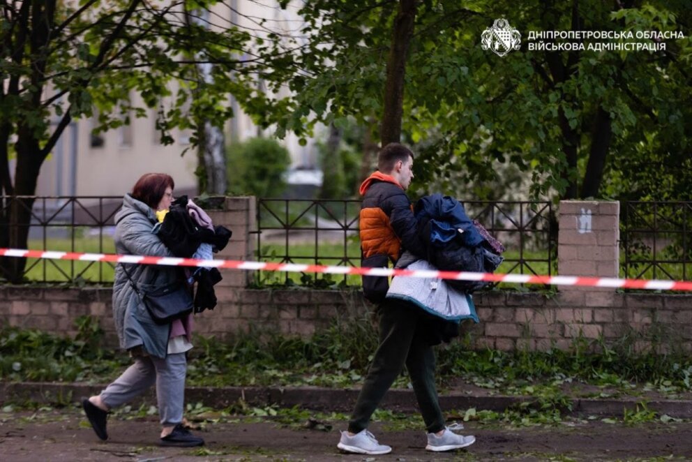 26 людей дістали поранень: ворог атакував 6 районів Дніпропетровщини