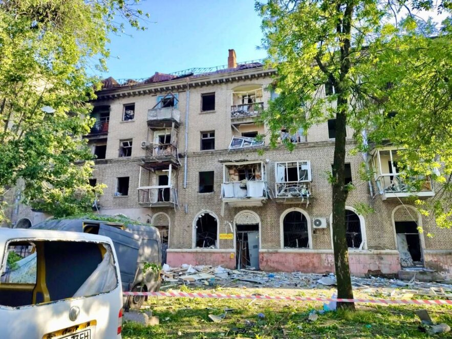 Атака на Дніпро: повреждено 20 домов, детские сады, гимназия и мечеть — Борис Филатов