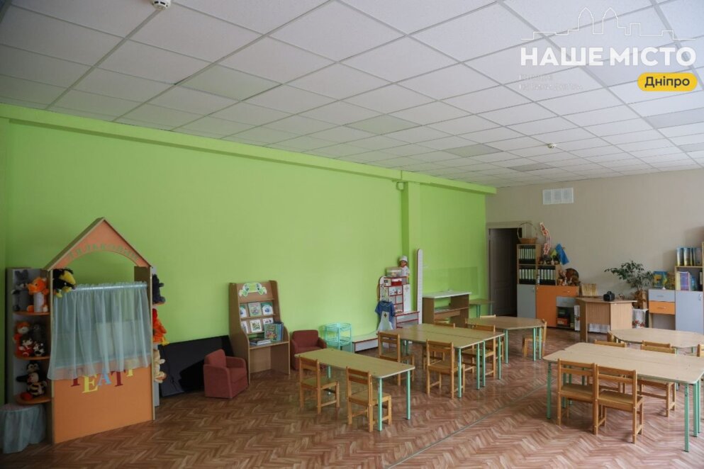 ЕКСКЛЮЗИВ
ОФІЦІЙНО                У Дніпрі ліквідують наслідки прильотів у закладах освіти