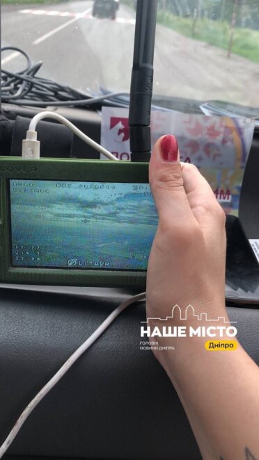 ЕКСКЛЮЗИВ
                                Пес, який має свою квартиру, та погоня FPV: волонтери з Дніпра розповіли про чергову евакуацію тварин