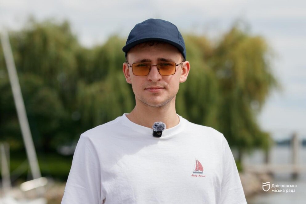 ОФІЦІЙНО                «Міць Дніпра» під вітрилами: 15 яхт та 40 учасників об’єднав великий день ветеранської реабілітації у яхт-клубі «Січ»