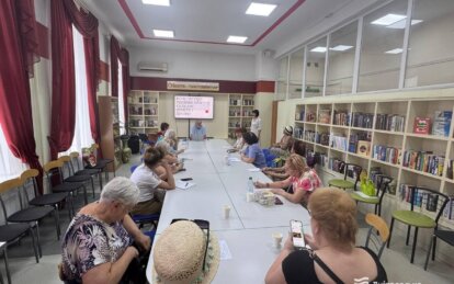 У Дніпрі слухачам Університету третього віку провели лекцію «Конституція України. Про складне просто...