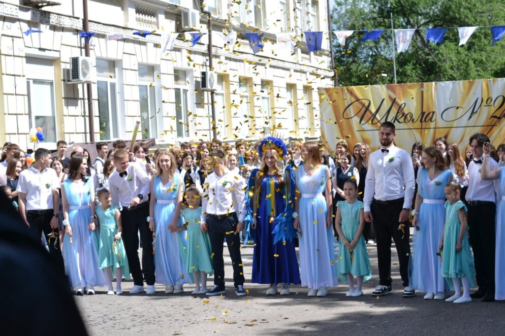 ЕКСКЛЮЗИВ
                                Як відзначили закінчення навчального року у одному з найвідоміших ліцеїв Дніпра