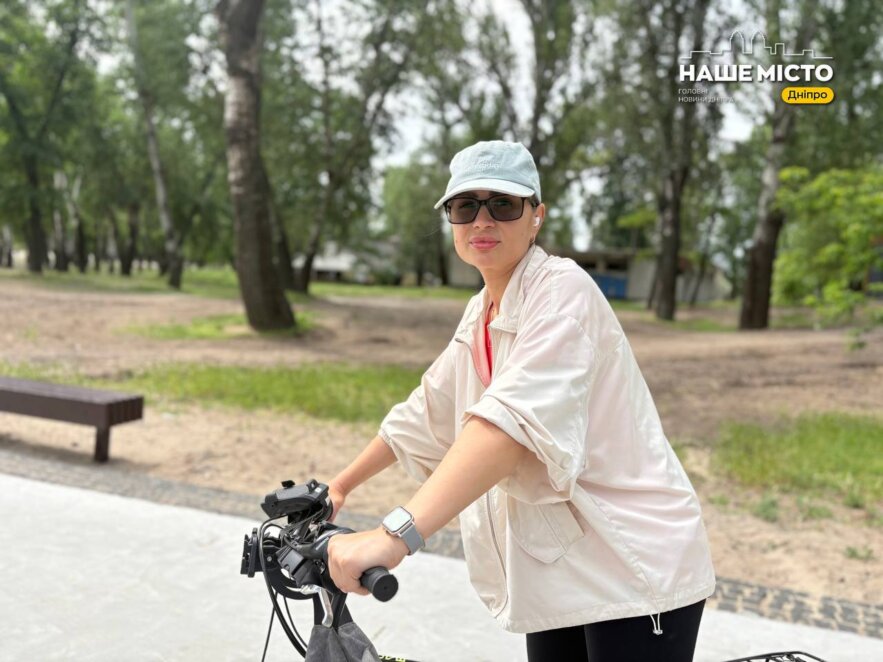 ЕКСКЛЮЗИВ
                                Купатися заборонено, відпочивати — можна: гід по пляжах Дніпра 2026
