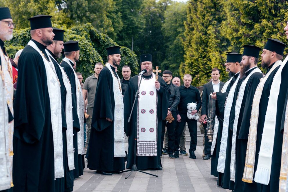 У Дніпрі вшанували пам’ять дітей, яких убила росія