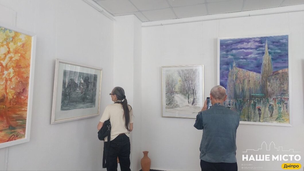 ЕКСКЛЮЗИВ
                                У Дніпрі відкрилась виставка «Повернення до акварелі»