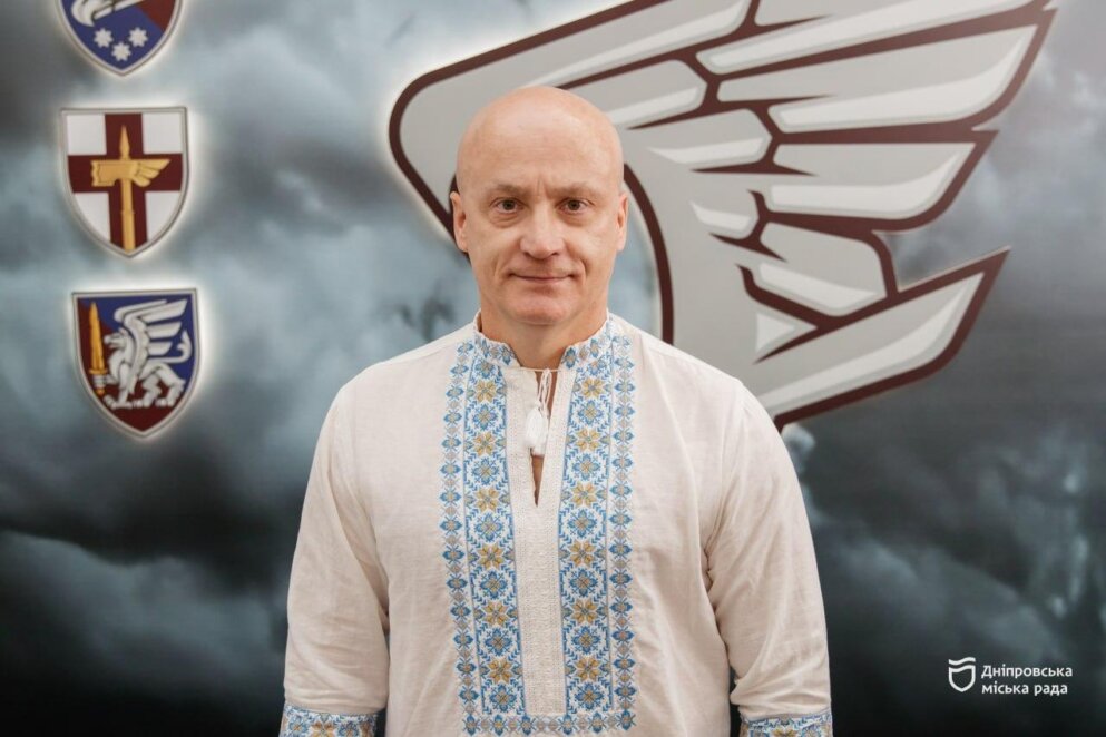 ОФІЦІЙНО                «Це та людяність, яка формує нову українську армію»: Дніпро вітає 7-й корпус ДШВ
