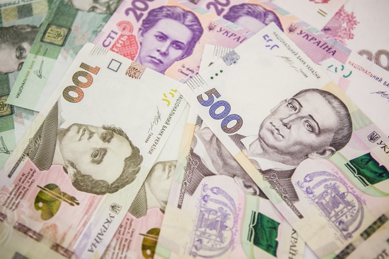 Вакансії із зарплатою до 150 тисяч гривень: кого шукають роботодавці у Дніпрі