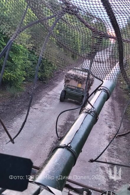 Знищив ворожий FPV-дрон за пів метра від танка: історія командира екіпажу з ТрО Дніпра