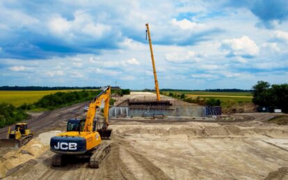 На Дніпропетровщині триває будівництво стратегічної траси Н-31: коли відкриють рух