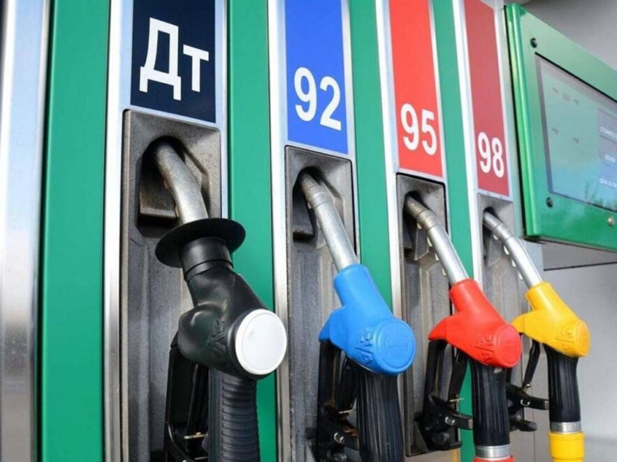 100 грн за літр не за горами: пальне в Україні дорожчає рекордними темпами