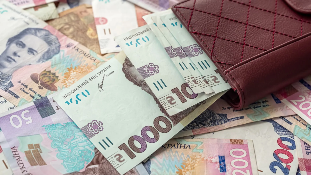Зняття готівки у липні: які ліміти встановили в Ощадбанку