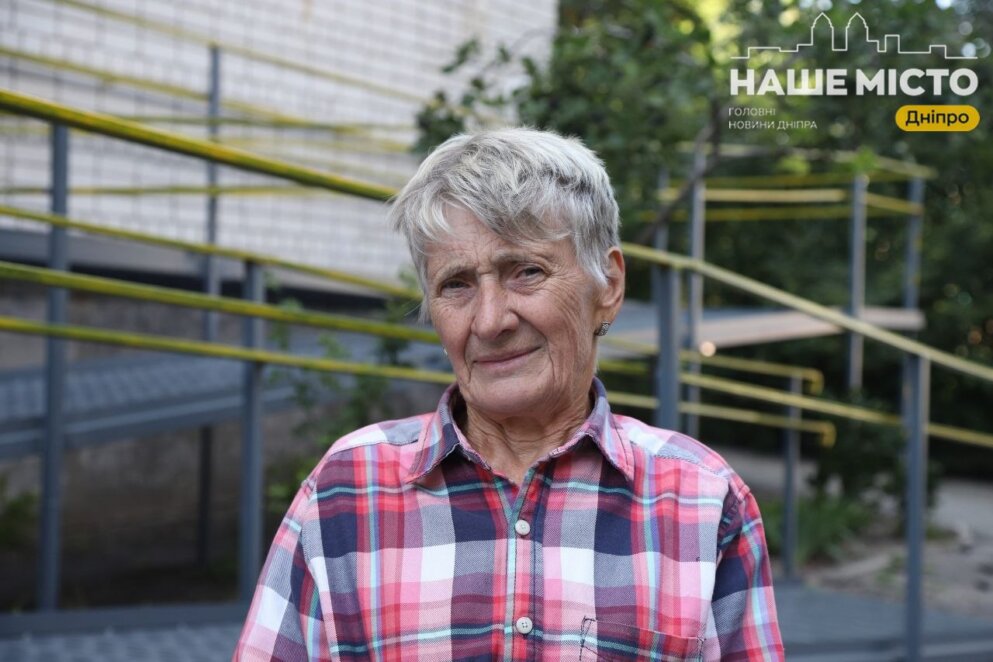 ЕКСКЛЮЗИВ
ОФІЦІЙНО                 Завдяки програмі співфінансування біля будинку на Робочій, 154 у Дніпрі встановили пандус
