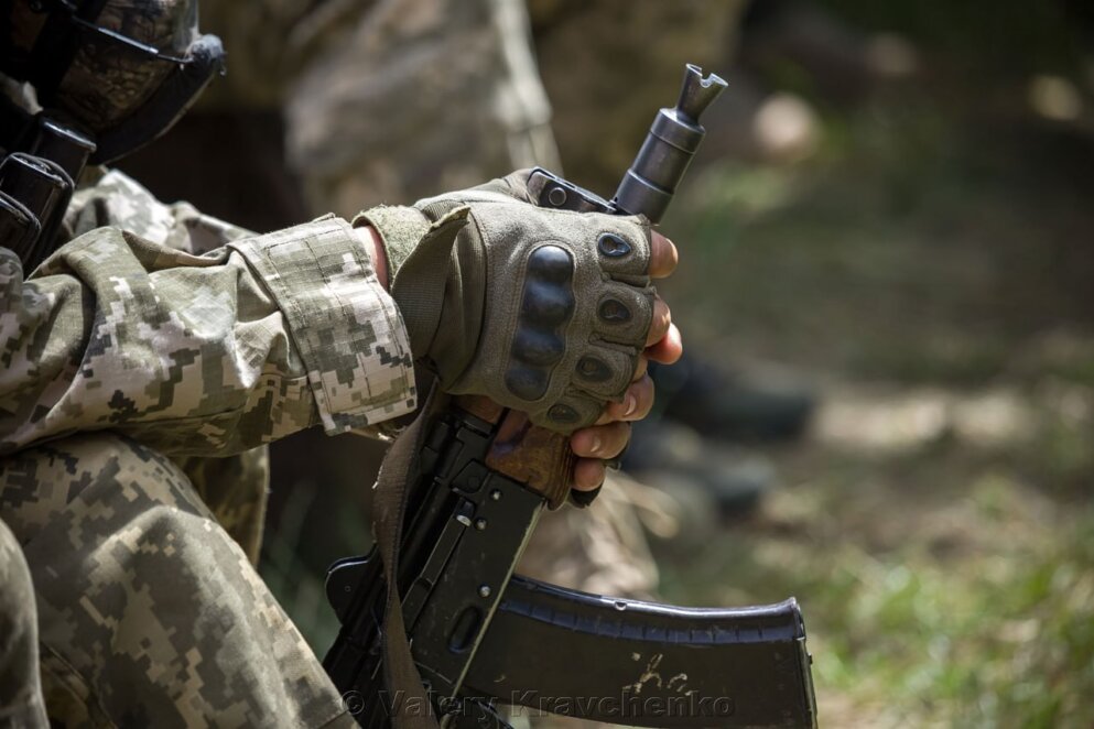 Відібрали у росіян шість танків і пішли на них в бій: історія захисника з ТрО Дніпра