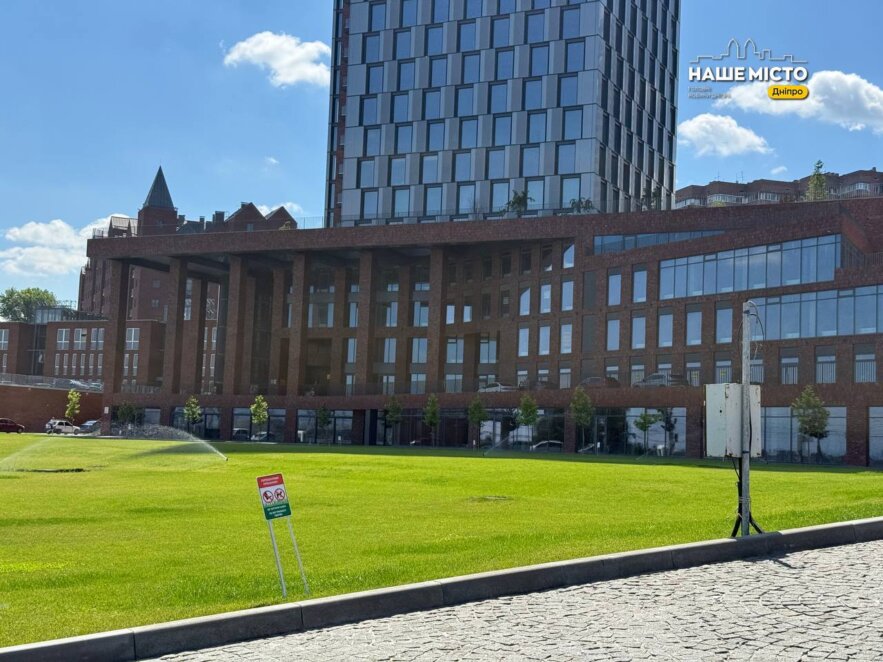 ЕКСКЛЮЗИВ
                                Найвпізнаваніша вежа Дніпра: історія будівництва житлового комплексу MAYAK