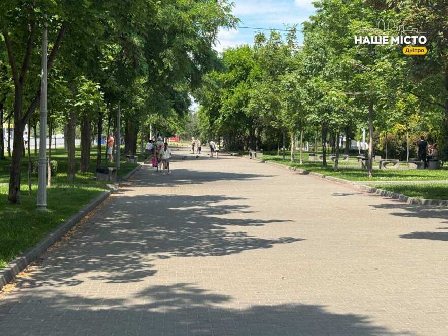 ЕКСКЛЮЗИВ
                                Лівобережний-3: як один із наймолодших житлових масивів Дніпра став окремим мікрорайоном зі своєю історією