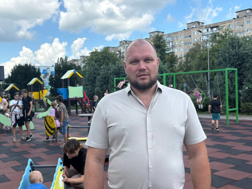 Дитячий майданчик на Арніці Покровський - Наше Місто