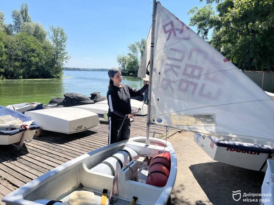 Водні види спорту для дітей: у Дніпрі триває набір до міських спортивних шкіл