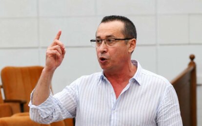 Загід Краснов визнав, що його син займається бізнесом та скуповує землю під час нібито служби в ЗСУ
