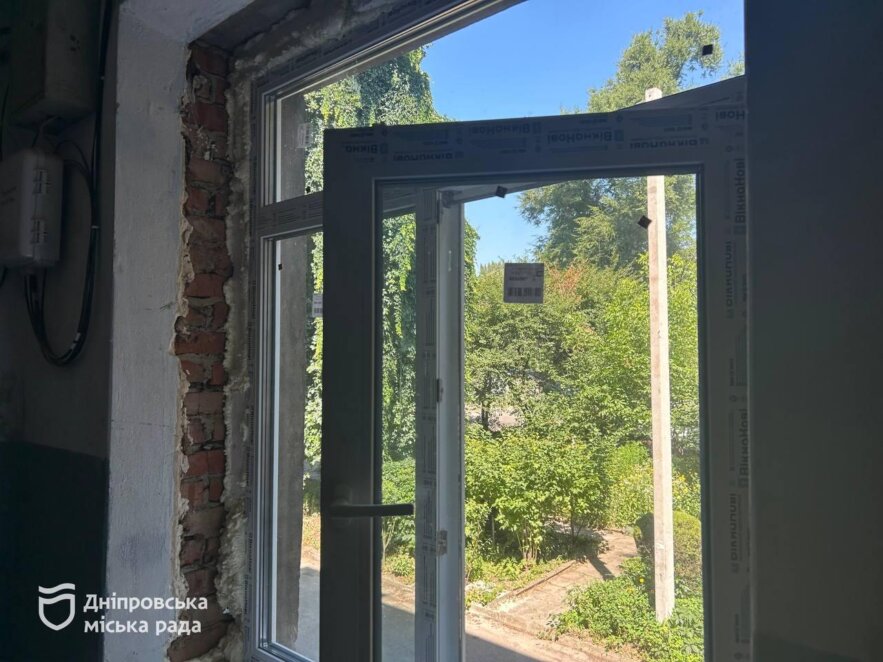 ОФІЦІЙНО                У Дніпрі з початку 2026 року відновили покрівлі 111 будинків, пошкоджених російськими атаками
